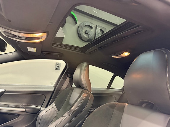 Volvo S60 13 of 21