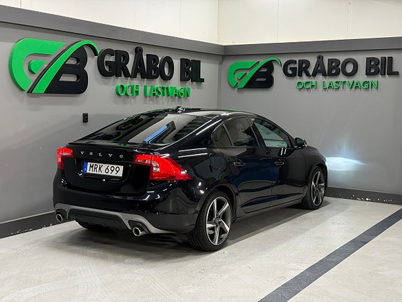 Volvo S60 5 of 5