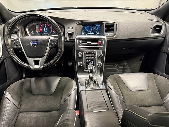 Volvo S60 14 of 21