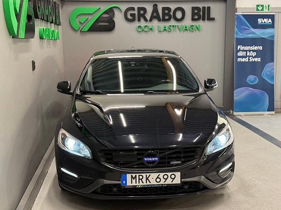 Volvo S60 4 of 5