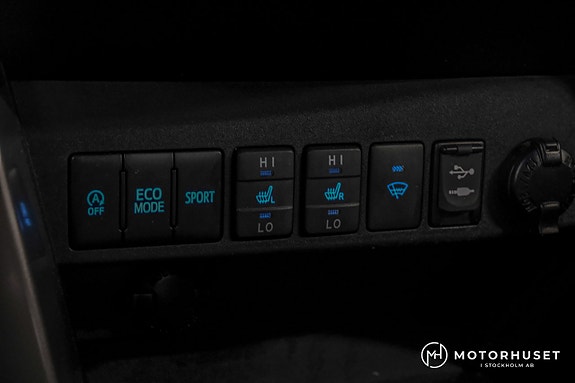 Toyota RAV4 21 of 23