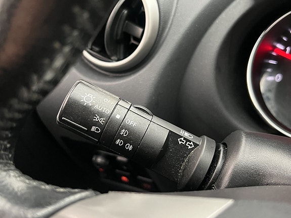 Nissan Qashqai+2 27 of 29