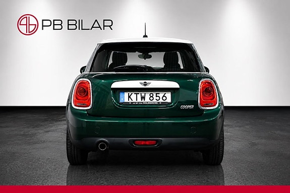 MINI Cooper 5 of 5