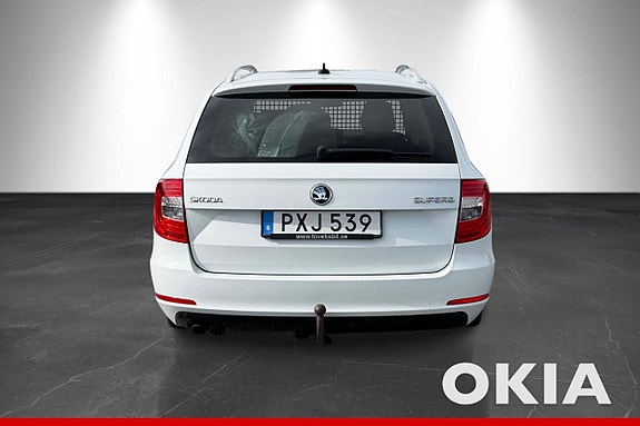 Skoda Superb 3 of 5