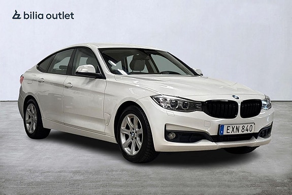 BMW 318d 4 of 5