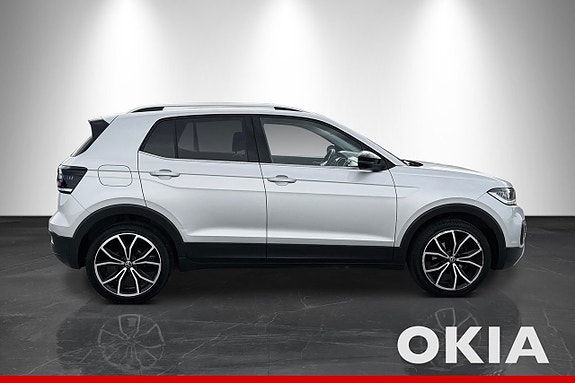 Volkswagen T-Cross 2 of 5