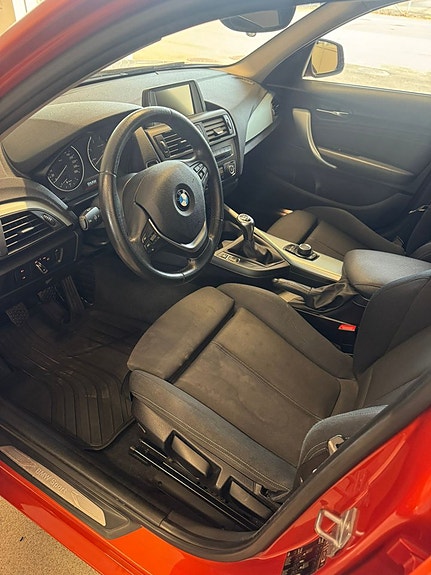 BMW 118d 5 of 5