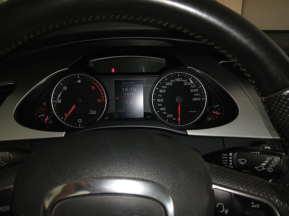 Audi A4 7 of 11