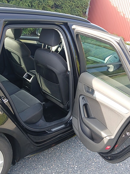 Audi A4 6 of 11
