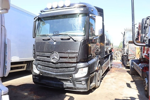 Mercedes-Benz Acros 963 4 of 13