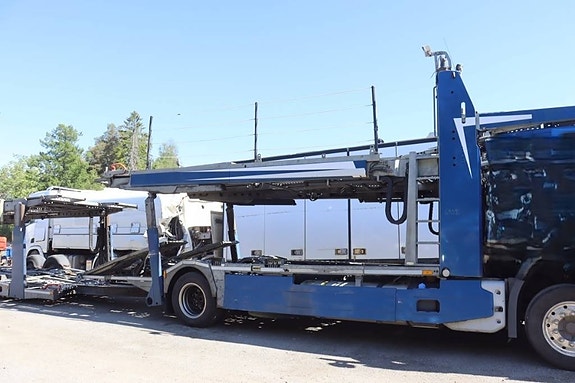 Volvo FM 3 of 6