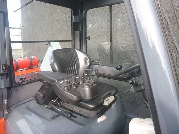 Toyota 7 FD A 50 5 of 5