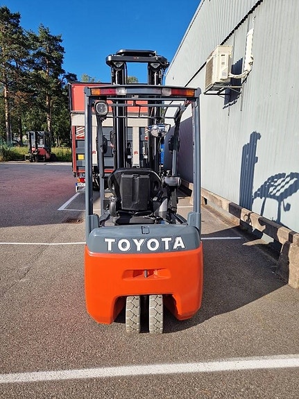 Toyota 8 FBEK 18 T.  6,5 m 4 of 5