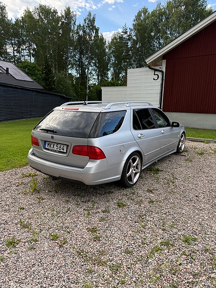 Saab 9-5 2 of 4
