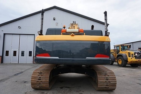 Hyundai R260LC-9A 6 of 23