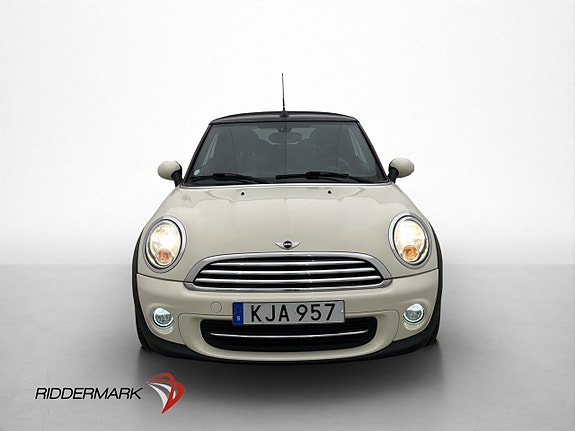 MINI Cooper 2 of 5