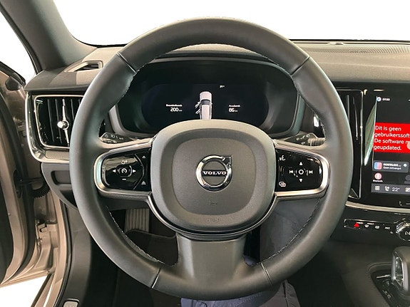 Volvo V60 10 of 13