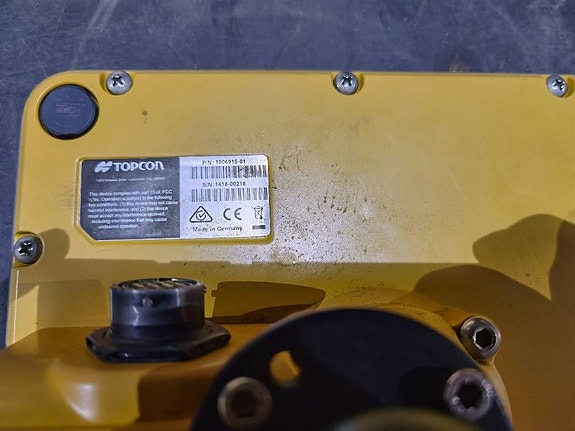 Topcon X73i 8 of 14