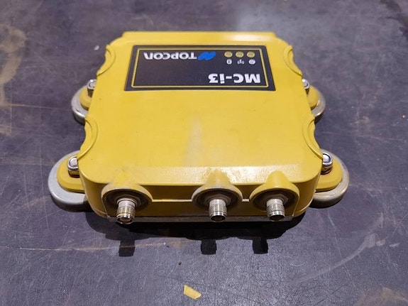Topcon X73i 5 of 14