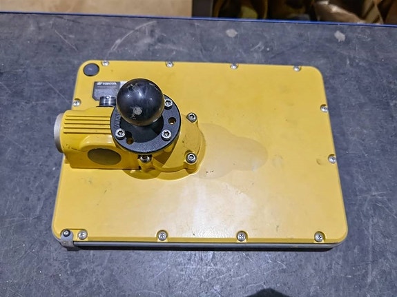 Topcon X73i 9 of 14