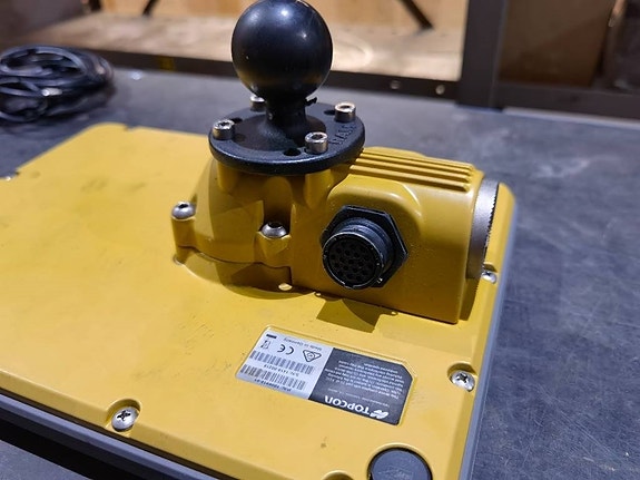 Topcon X73i 10 of 14