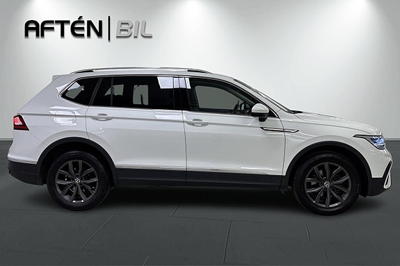 Volkswagen Tiguan Allspace 6 of 26
