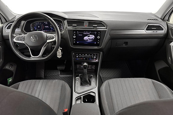 Volkswagen Tiguan Allspace 12 of 26