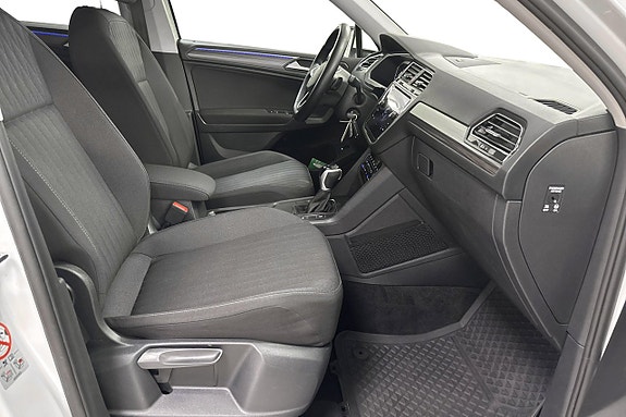 Volkswagen Tiguan Allspace 14 of 26