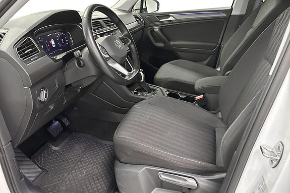 Volkswagen Tiguan Allspace 13 of 26