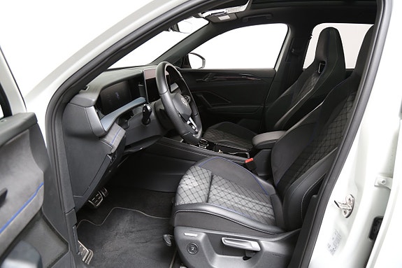 Volkswagen Tayron 9 of 30