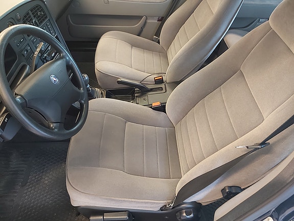 Saab 9000 3 of 5