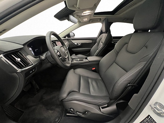 Volvo S90 12 of 30