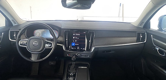 Volvo V90 Cross Country 10 of 12
