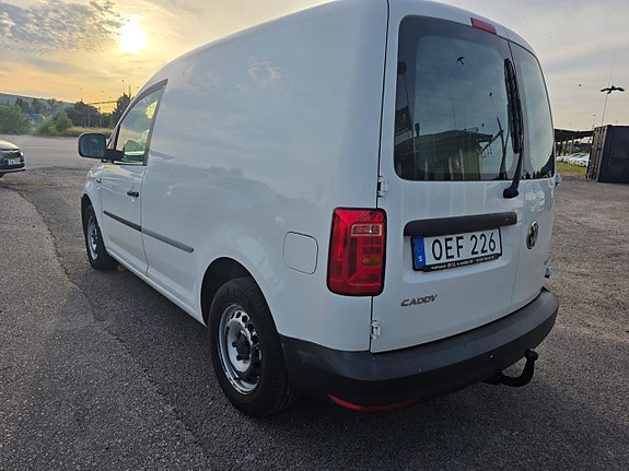 Volkswagen Caddy 2 of 5