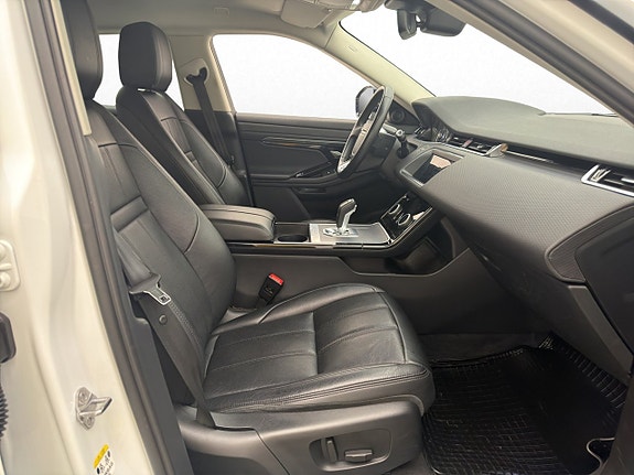 Land Rover Range Rover Evoque 11 of 26