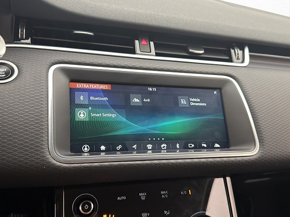 Land Rover Range Rover Evoque 18 of 26