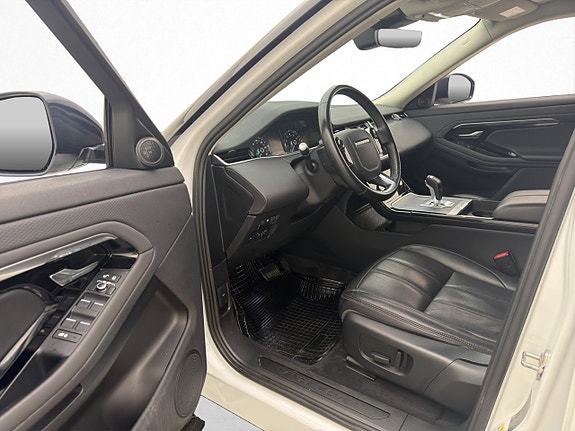Land Rover Range Rover Evoque 9 of 26