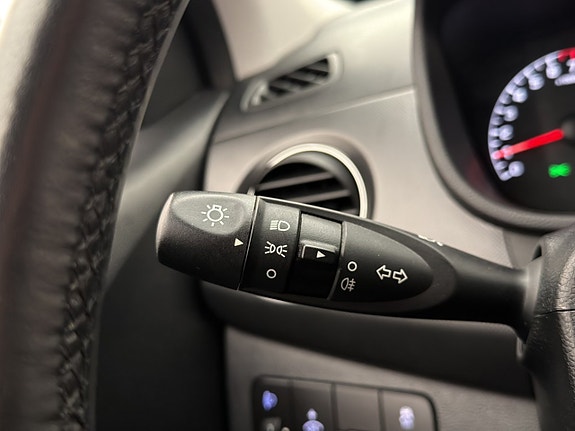 Hyundai i10 16 of 25