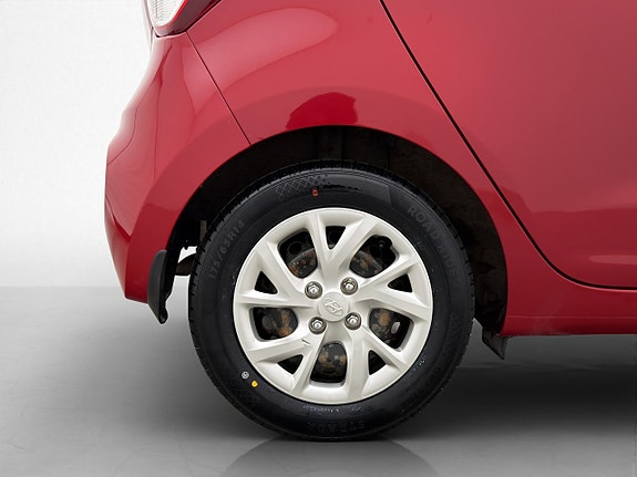 Hyundai i10 24 of 25