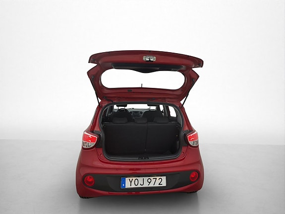 Hyundai i10 21 of 25