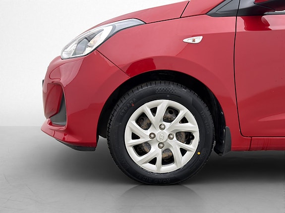 Hyundai i10 22 of 25