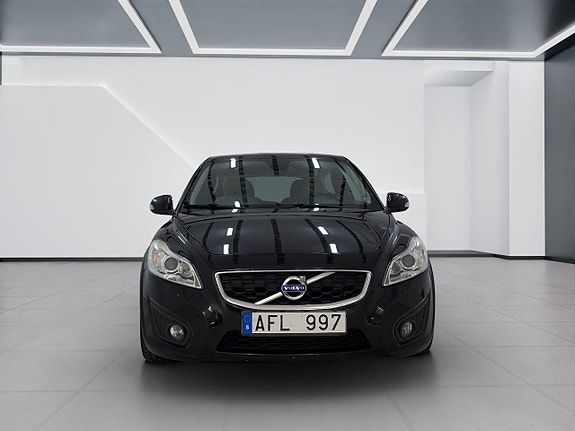Volvo C30 2 of 16
