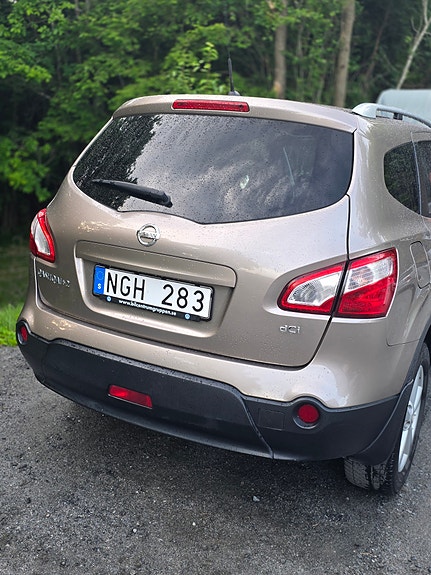 Nissan Qashqai+2 8 of 16