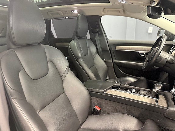 Volvo V90 Cross Country 19 of 26