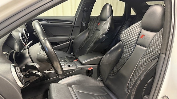 Audi S3 9 of 16