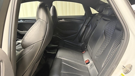 Audi S3 14 of 16