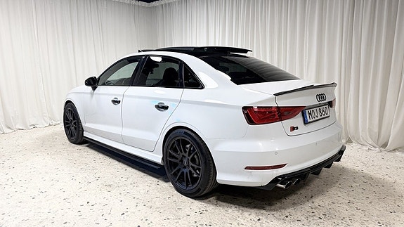 Audi S3 5 of 5