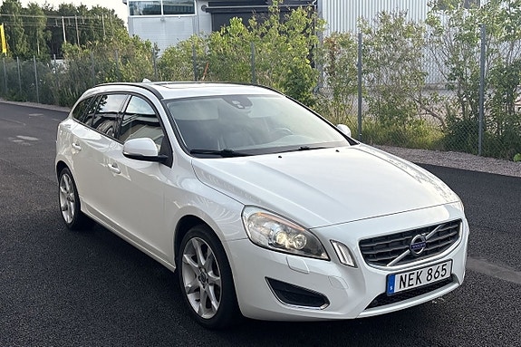 Volvo V60 5 of 5