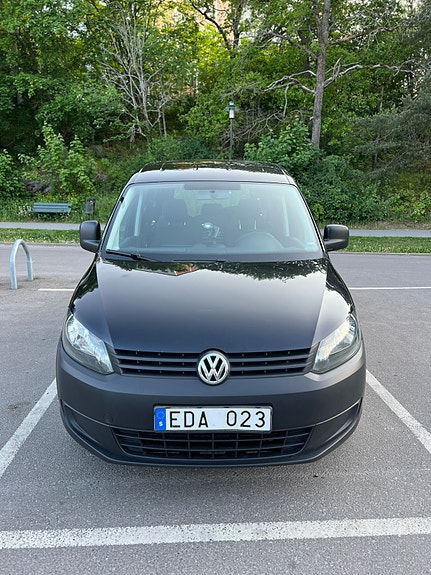 Volkswagen Caddy 2 of 5