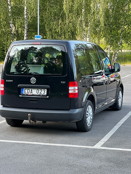 Volkswagen Caddy 4 of 5